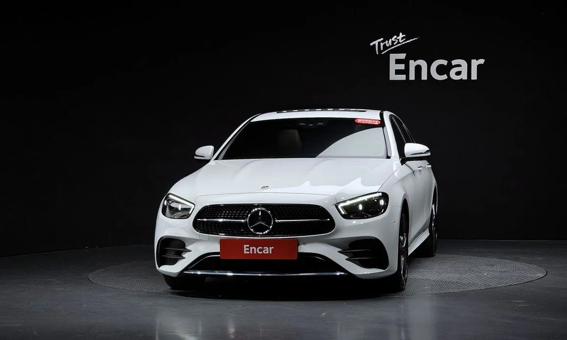 Mercedes-Benz E-Class — фото 3