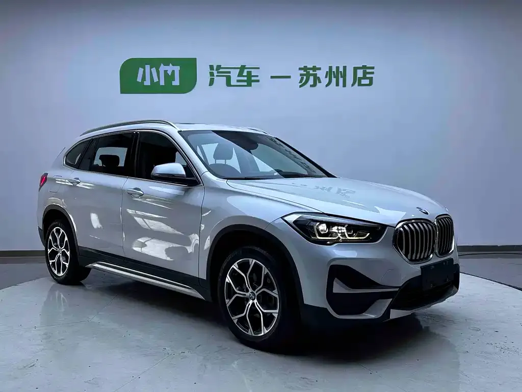 BMW X1 — фото 8