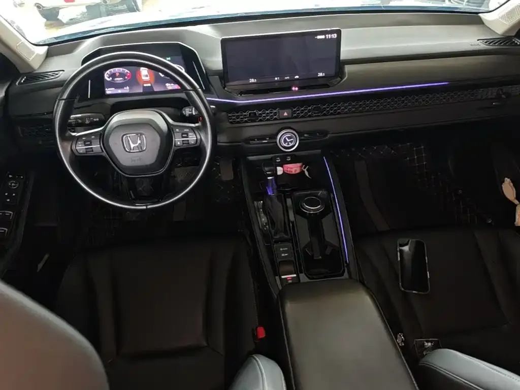 Honda Accord — фото 3
