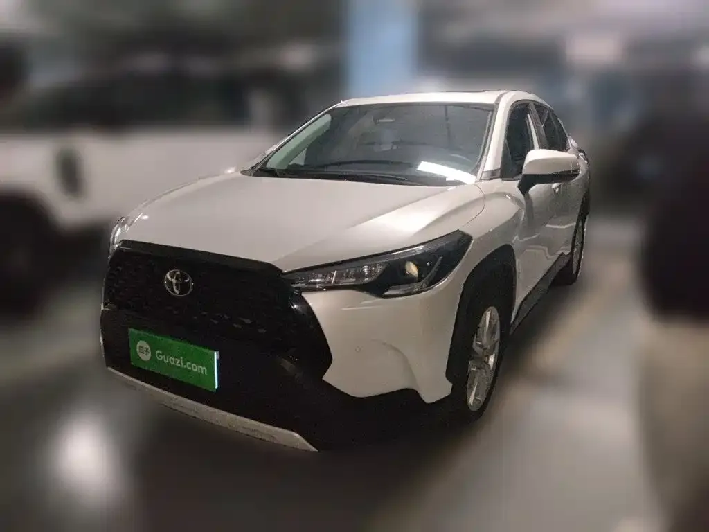 Toyota Corolla Cross — фото 3