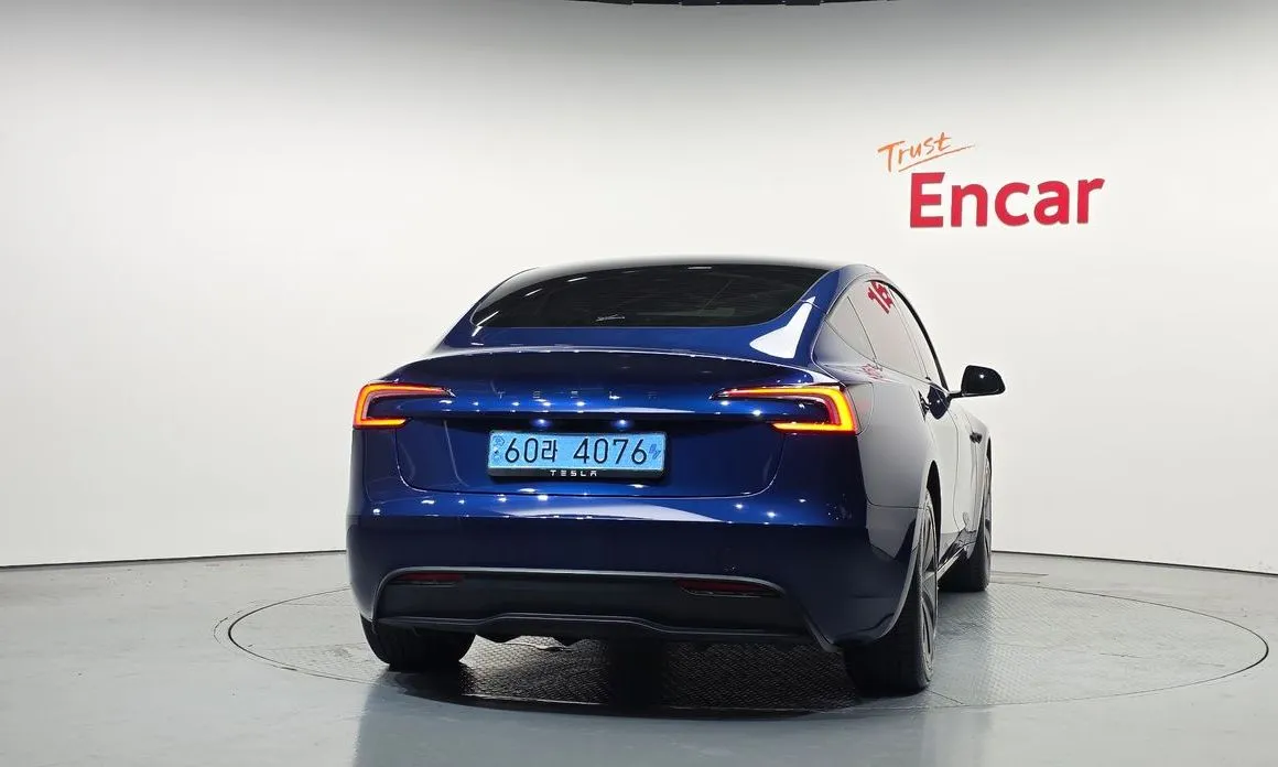Tesla Model 3 — фото 2