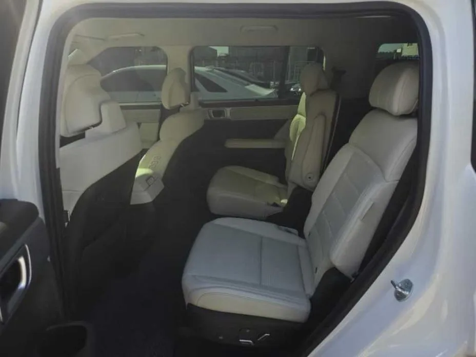 Hyundai Santafe — фото 2