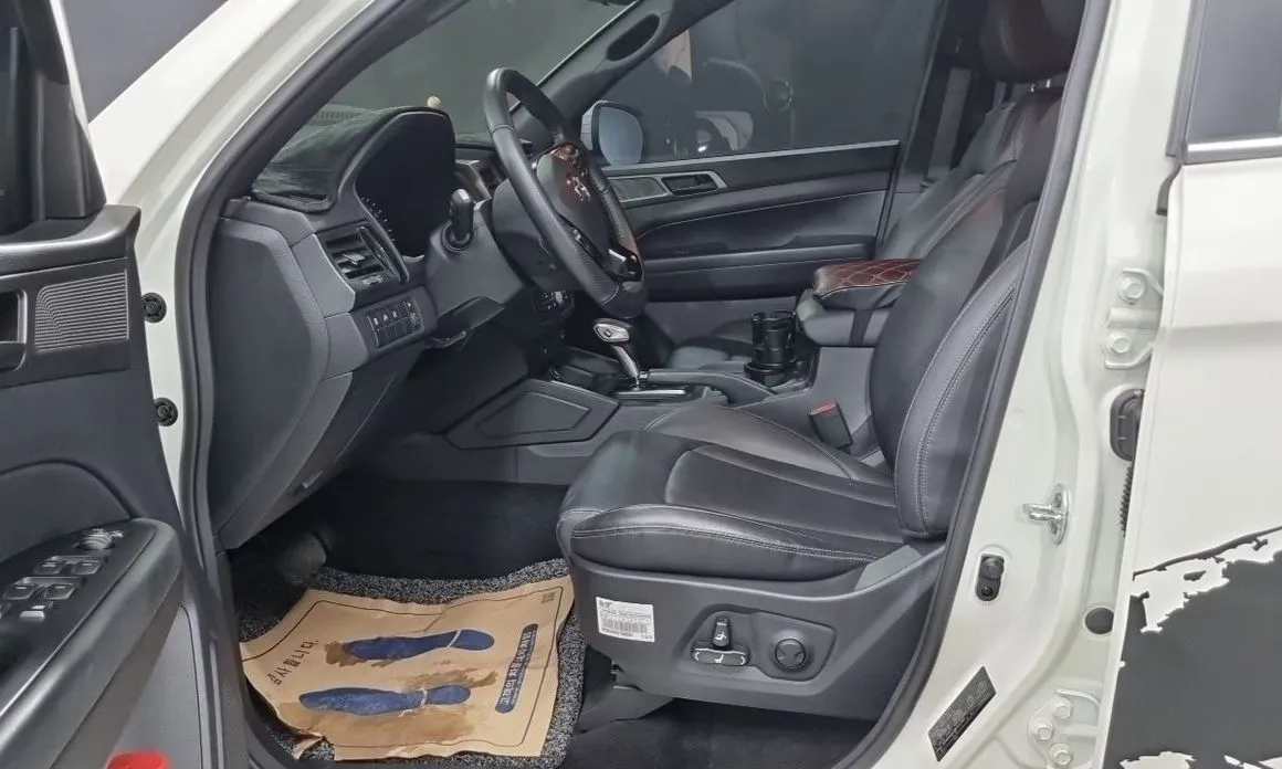 KG Mobility (Ssangyong) Rexton — фото 3