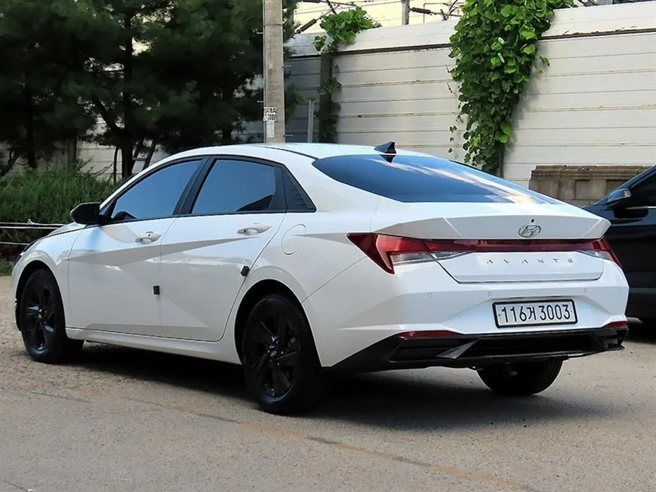Hyundai AVANTE — фото 6