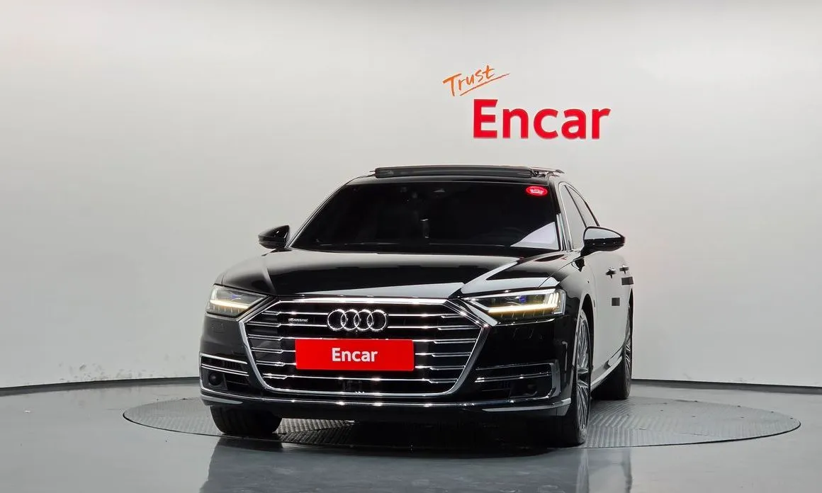 Audi A8 — фото 3