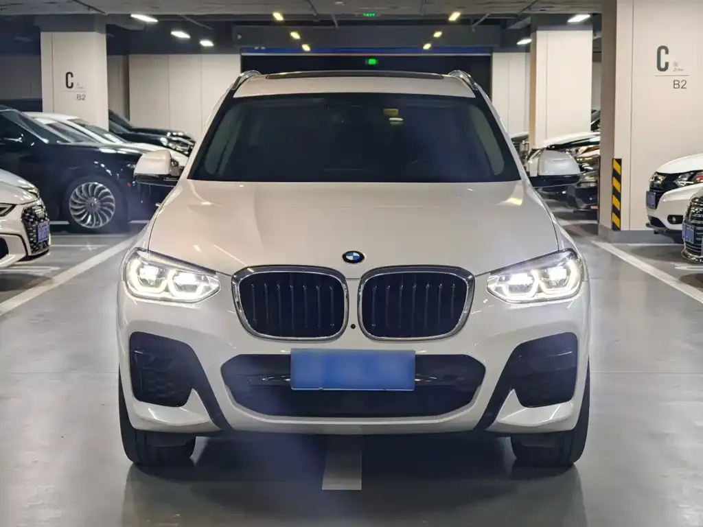 BMW X3 — фото 3
