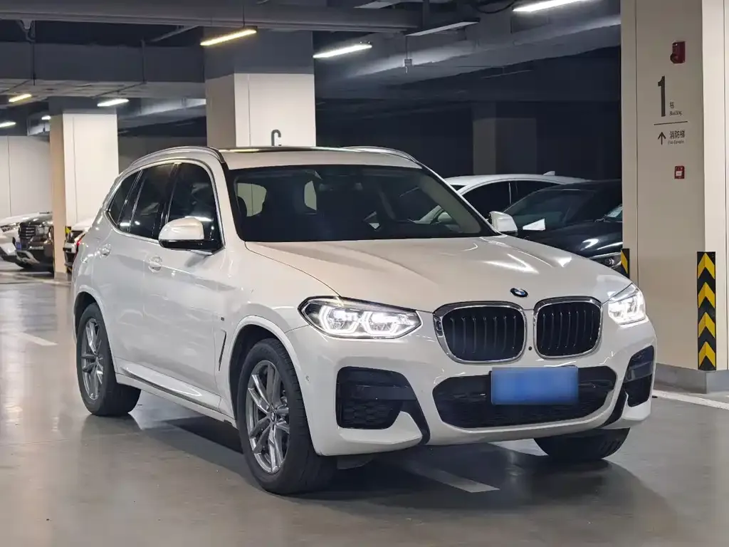 BMW X3 — фото 5