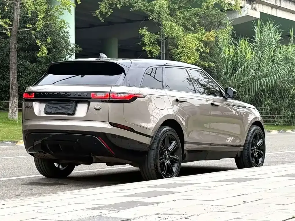Land Rover Velar — фото 8