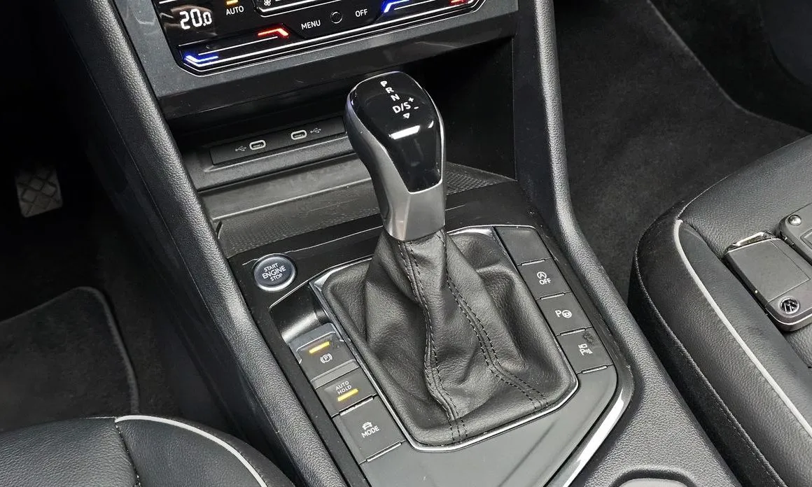 Volkswagen Tiguan — фото 5
