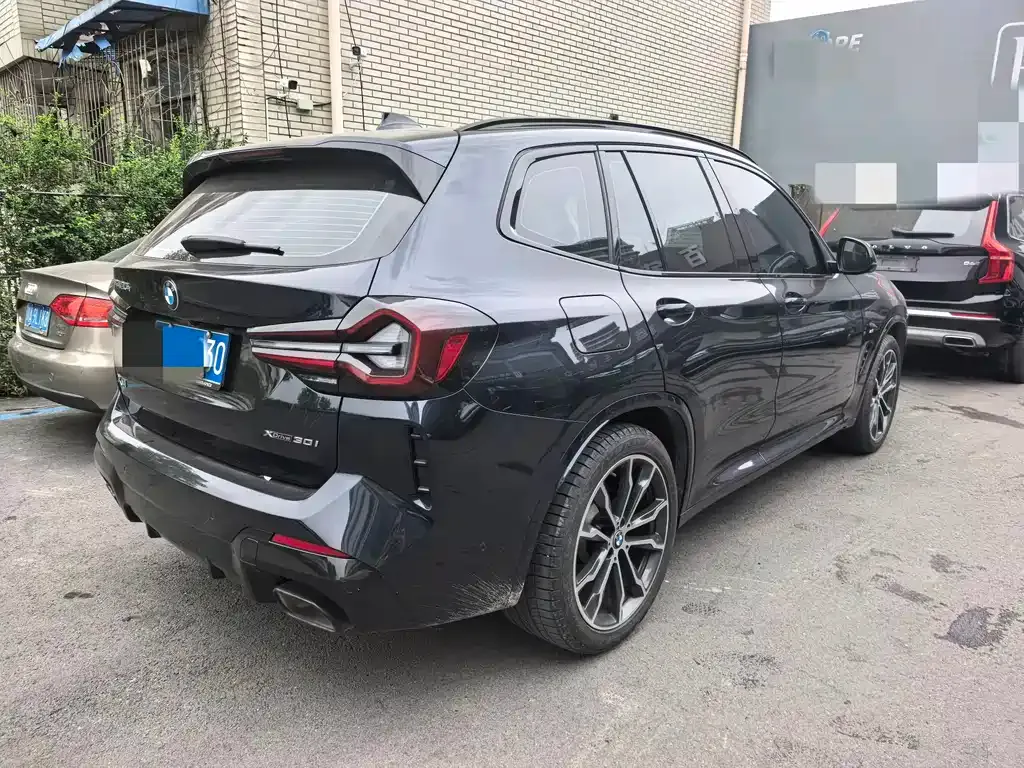 BMW X3 — фото 10