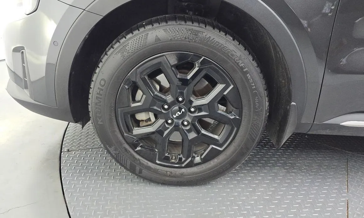 Kia Sorento — фото 3