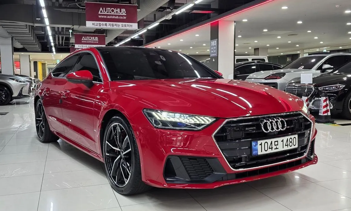 Audi A7 — фото 1