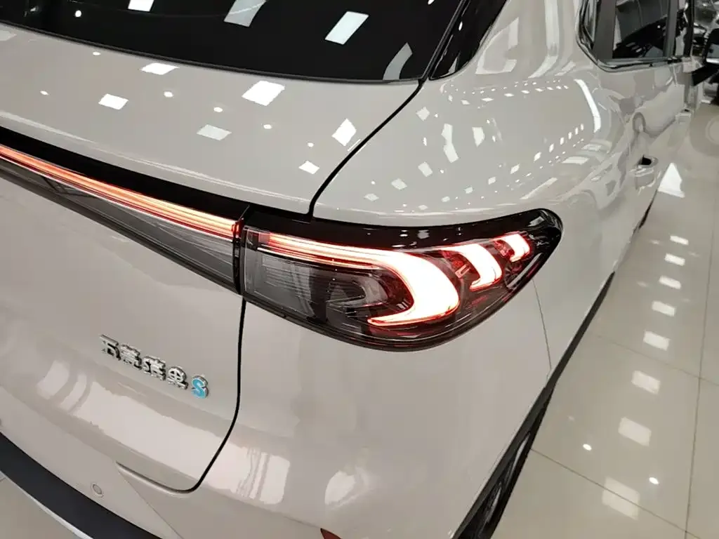 Wuling Bingo S — фото 10
