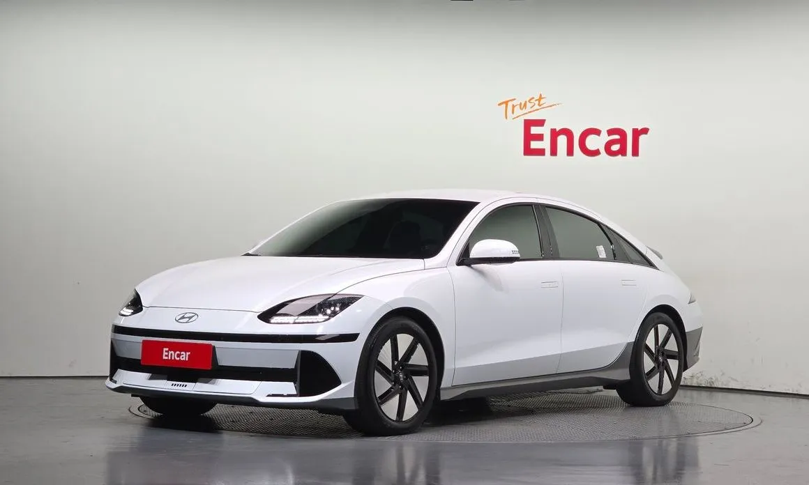 Hyundai Ioniq6 — фото 1