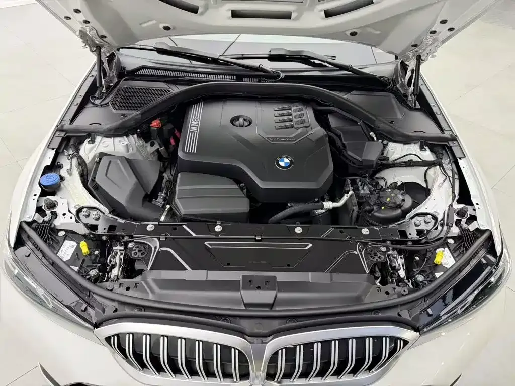 BMW 3 Series — фото 10