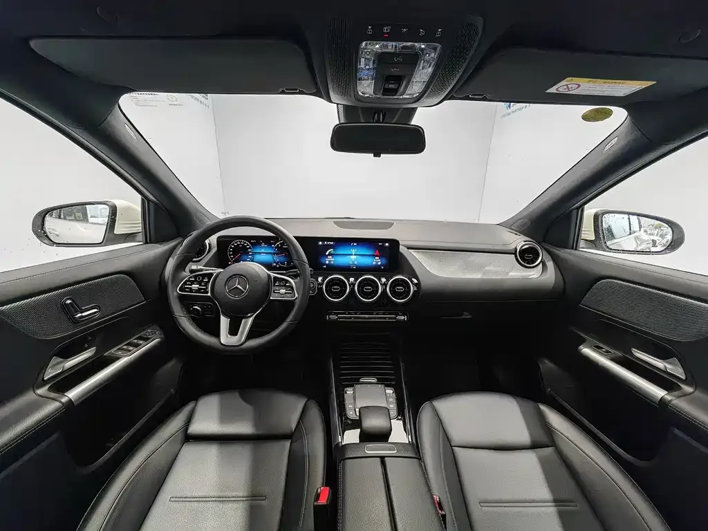 Mercedes-Benz GLA — фото 7