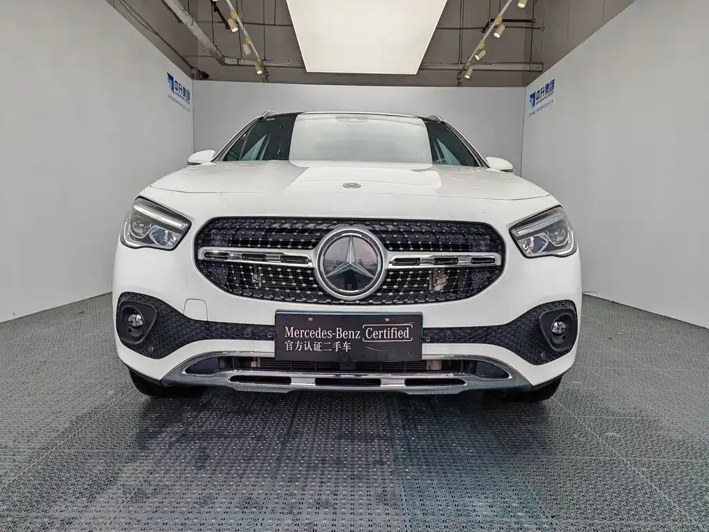 Mercedes-Benz GLA — фото 10