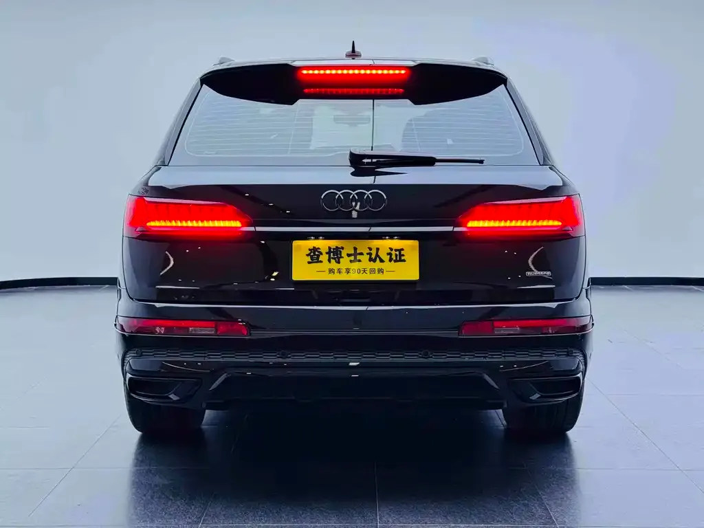 Audi Q7 — фото 2