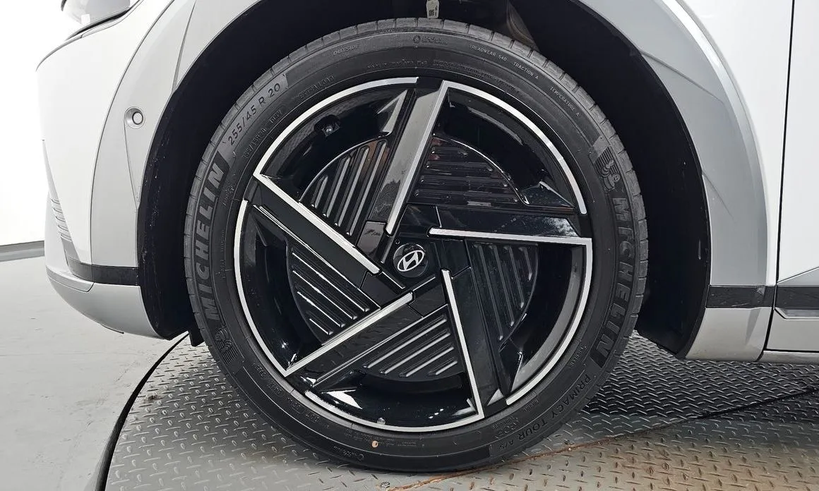 Hyundai Ioniq5 — фото 7