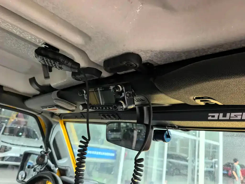 Jeep Wrangler — фото 3