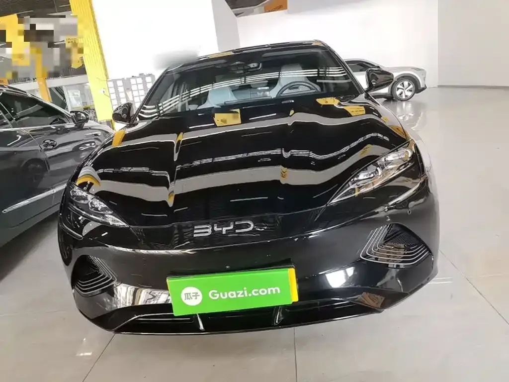 BYD Seal — фото 8