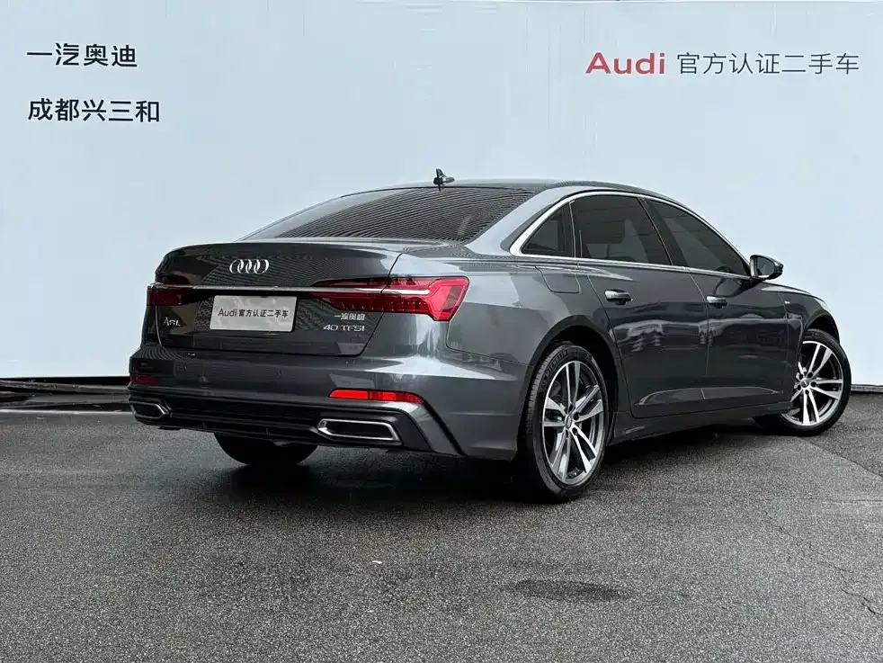 Audi A6L — фото 2