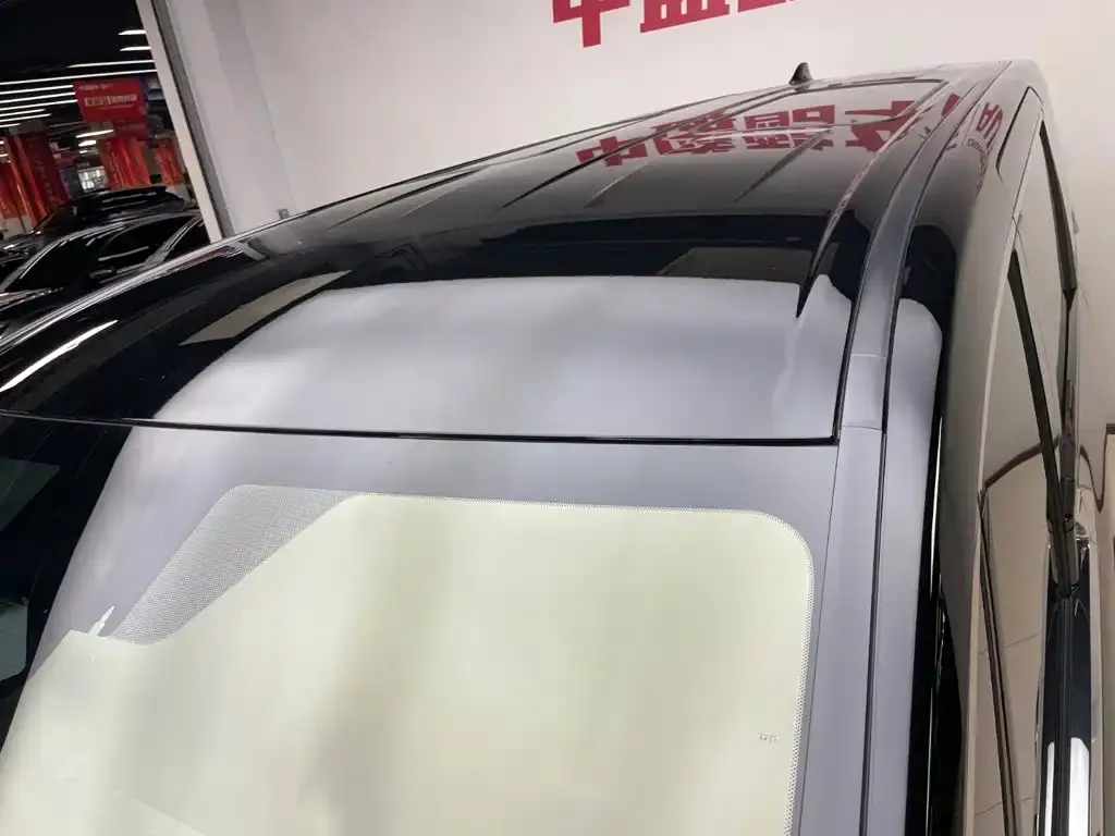 Toyota Alphard — фото 2