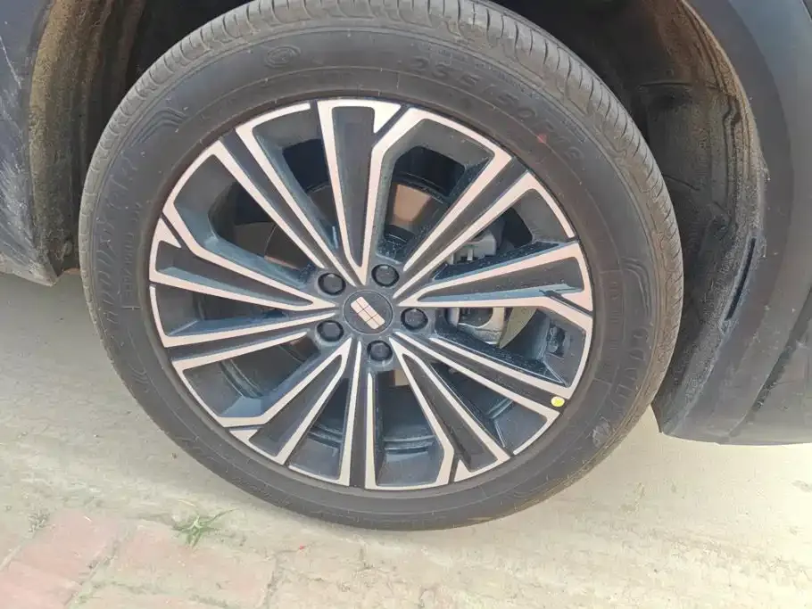 Geely Galaxy Xingjian 7 — фото 10