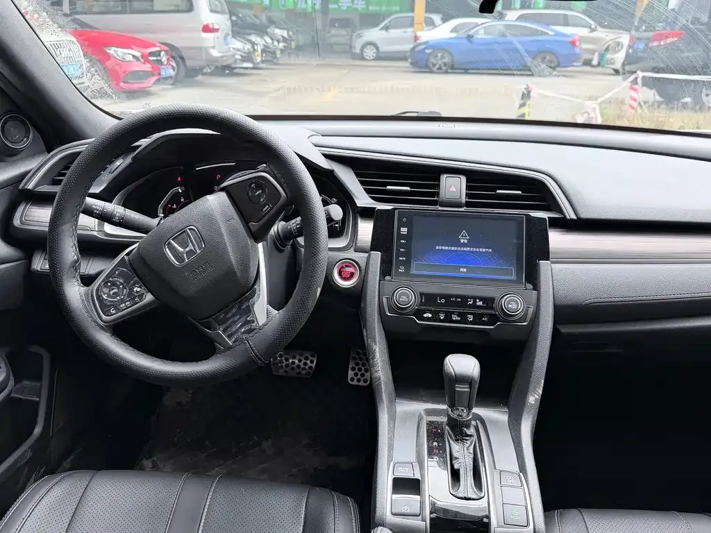 Honda Civic — фото 5