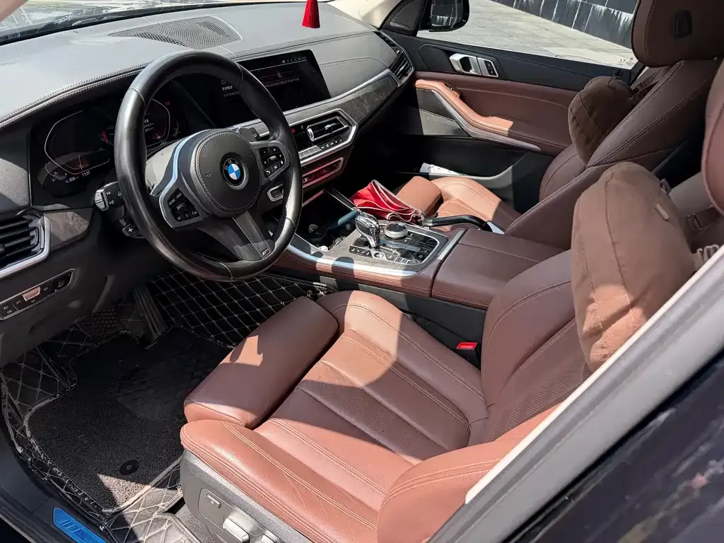 BMW X5 (Import) — фото 7
