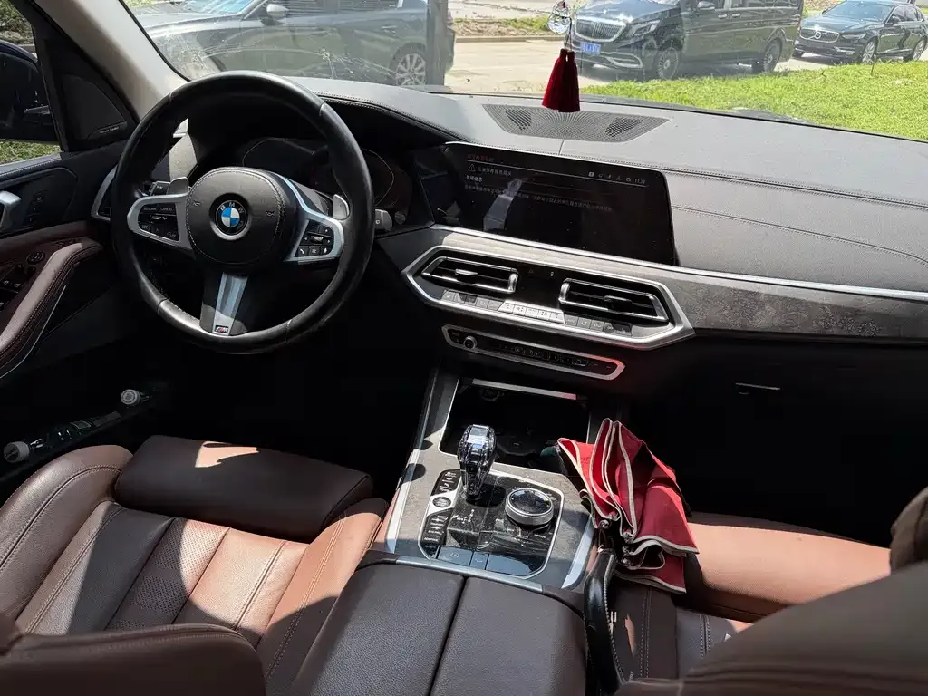 BMW X5 (Import) — фото 6