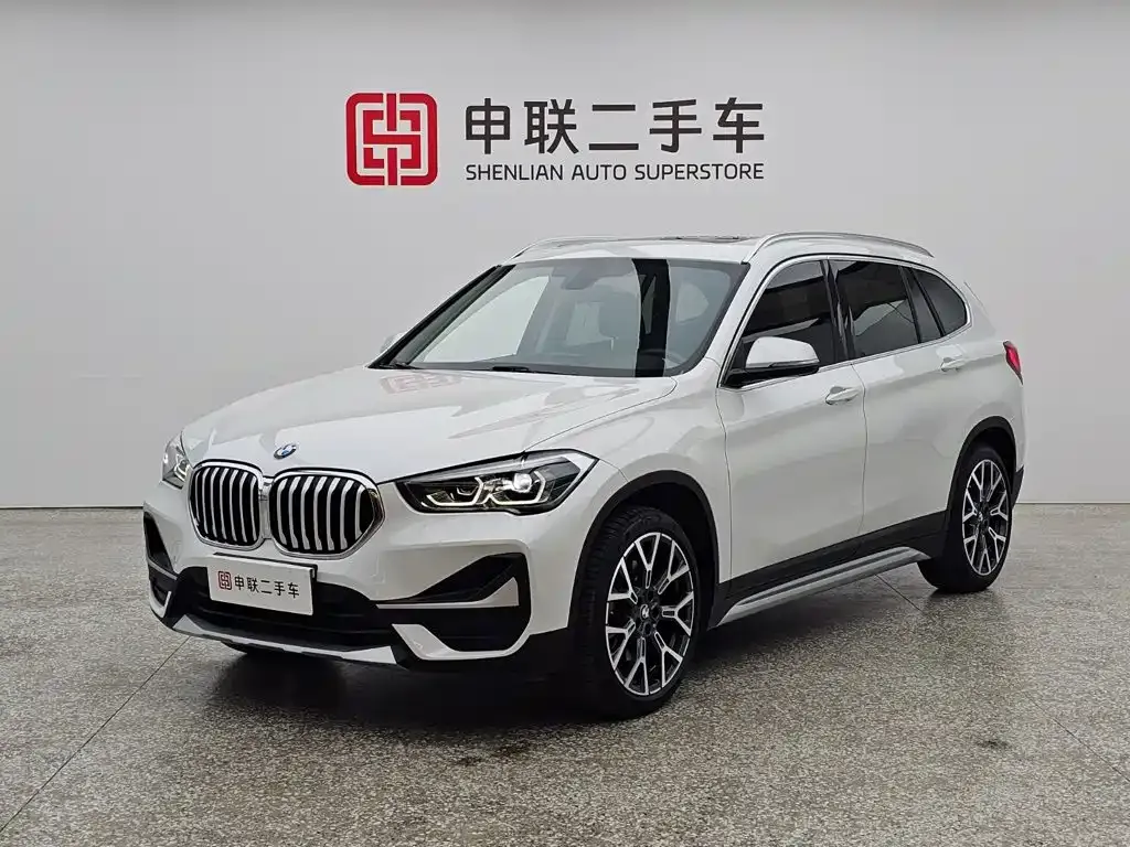 BMW X1 — фото 1
