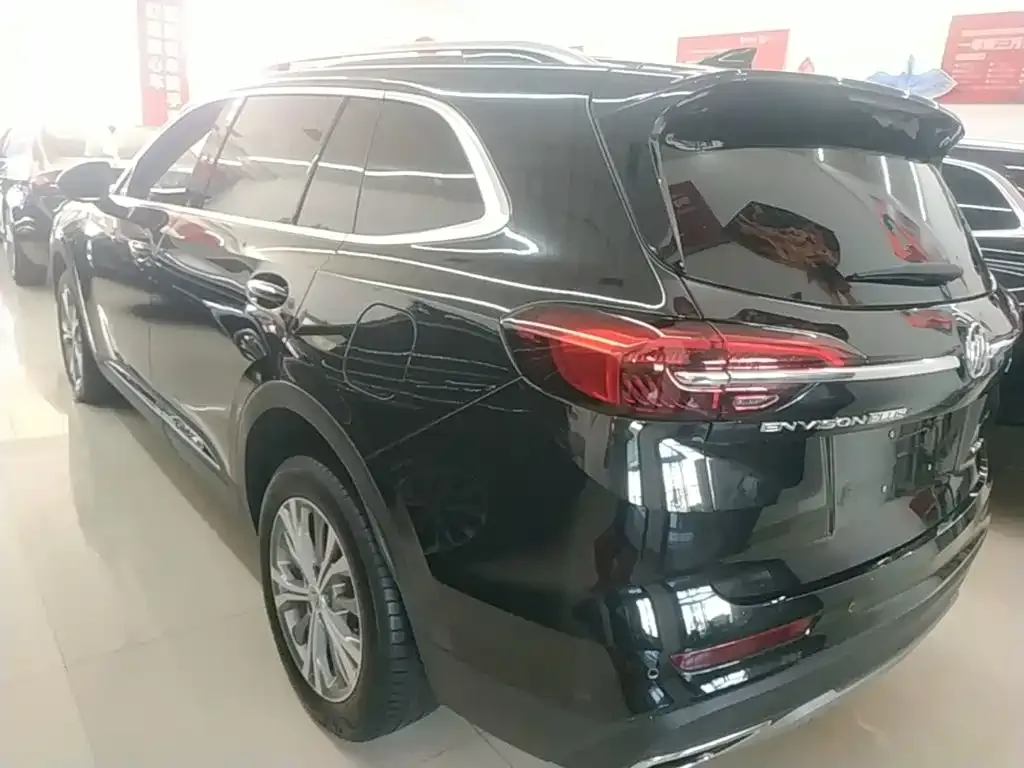 Buick Envision Plus — фото 5