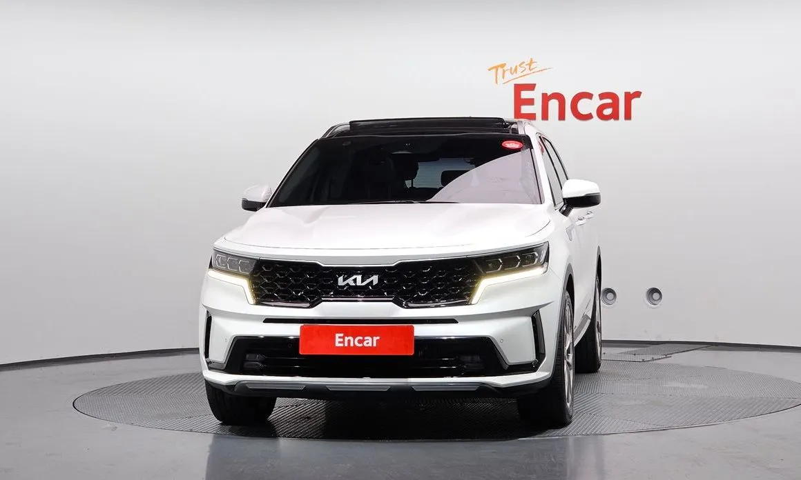 Kia Sorento — фото 6
