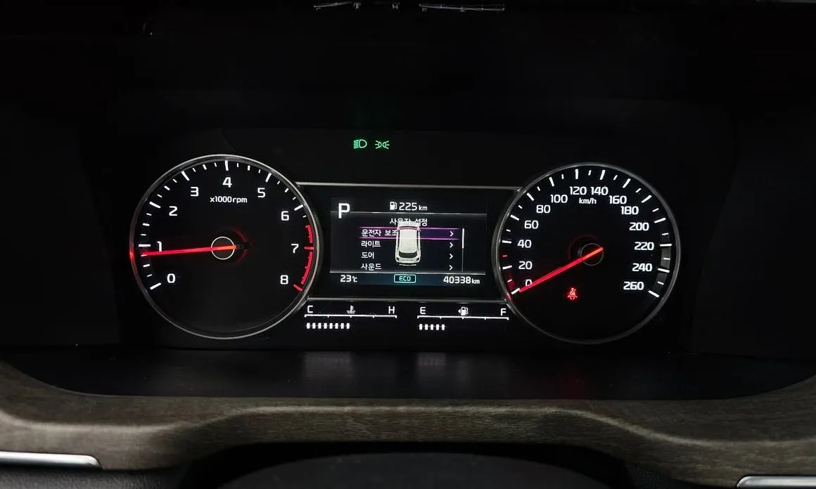 Kia Sorento — фото 3