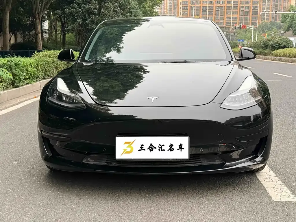 Tesla Model 3 — фото 6