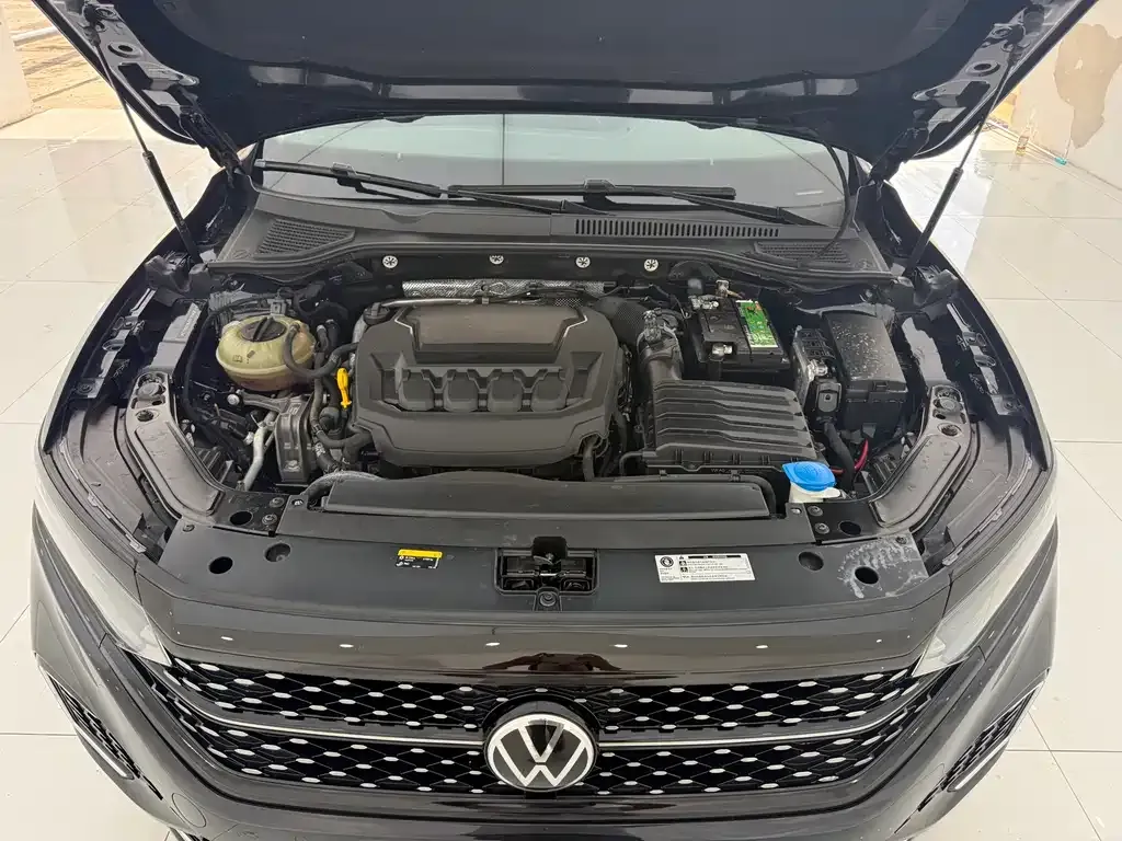 Volkswagen Passat — фото 10