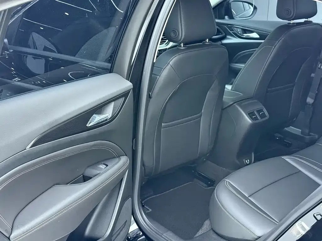 Buick Regal — фото 6