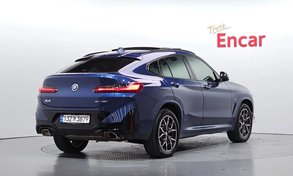 BMW X4 — фото 4