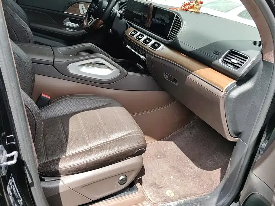 Mercedes-Benz GLS — фото 2