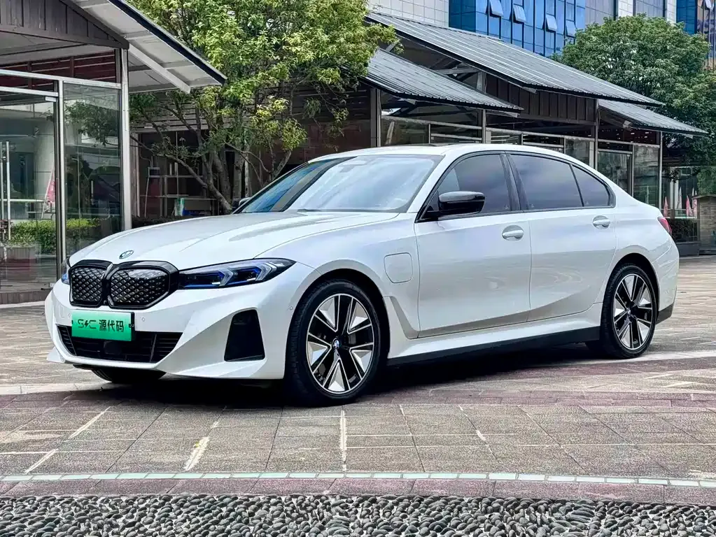 BMW i3 — фото 3