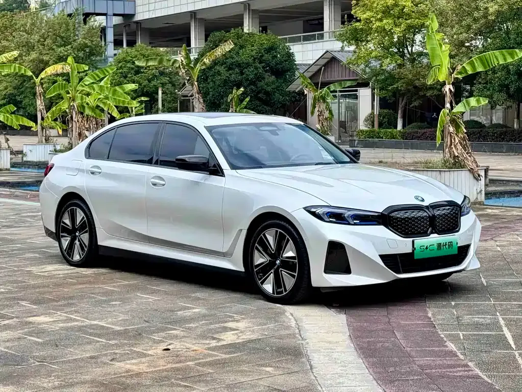 BMW i3 — фото 10