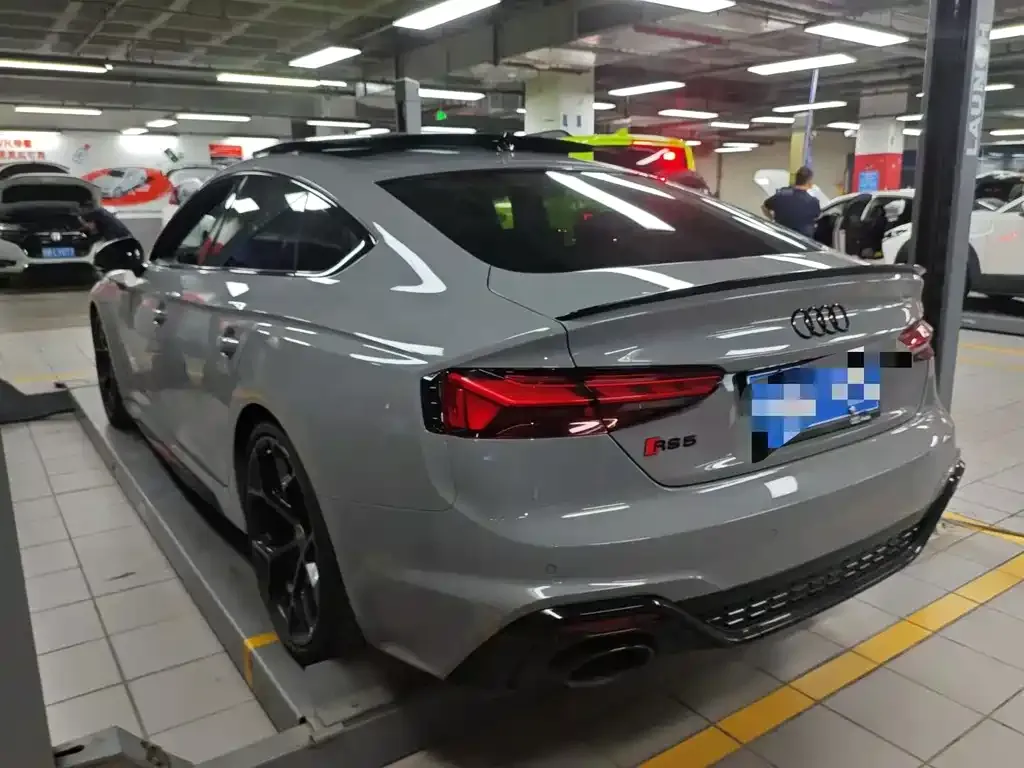 Audi RS 5 — фото 5