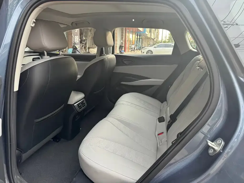 BYD Seal 06 DM-i Touring — фото 3