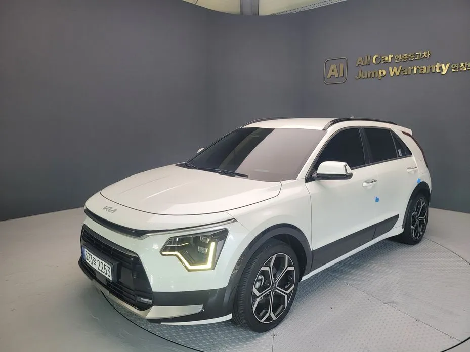 Kia Niro — фото 1