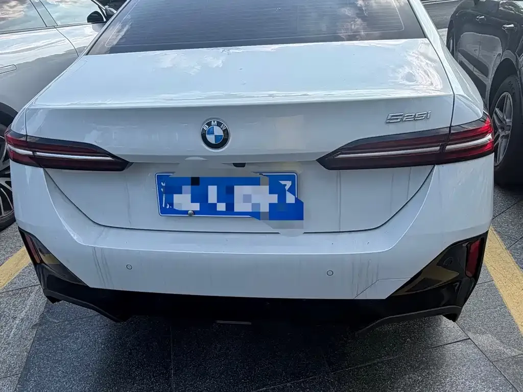 BMW 5 Series (Import) — фото 4