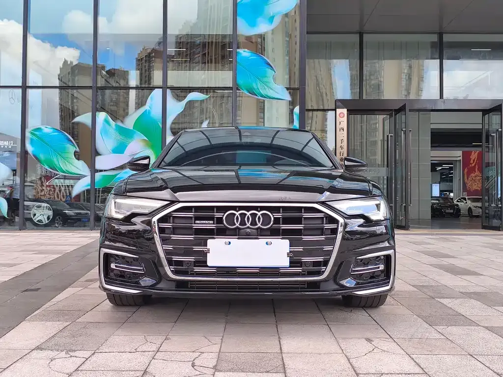 Audi A6L — фото 7