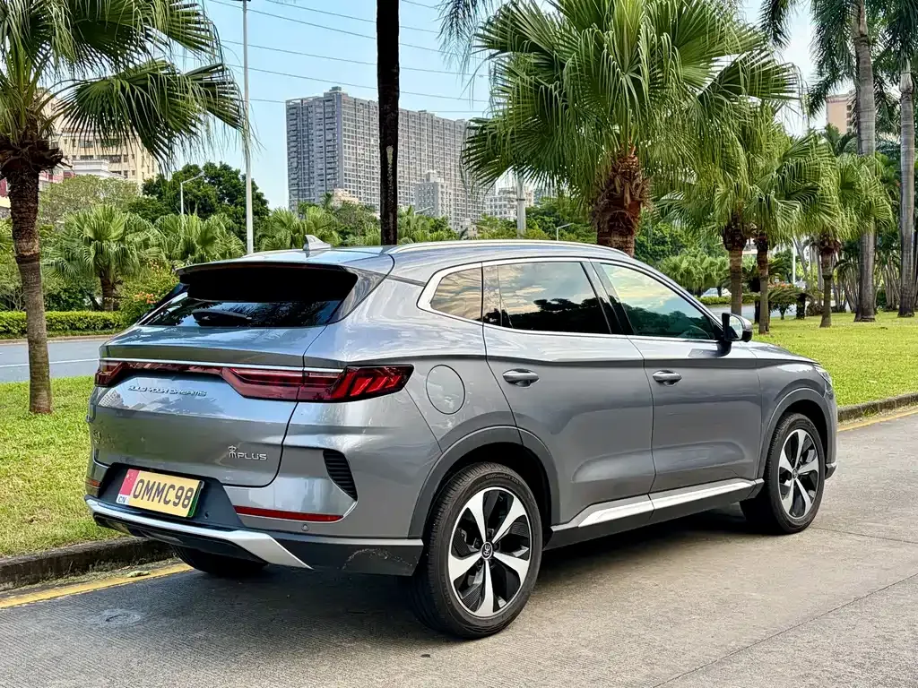 BYD PLUS New Energy — фото 8