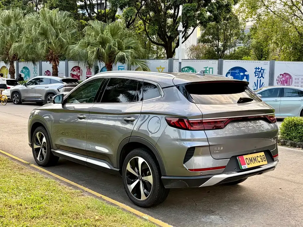 BYD PLUS New Energy — фото 6