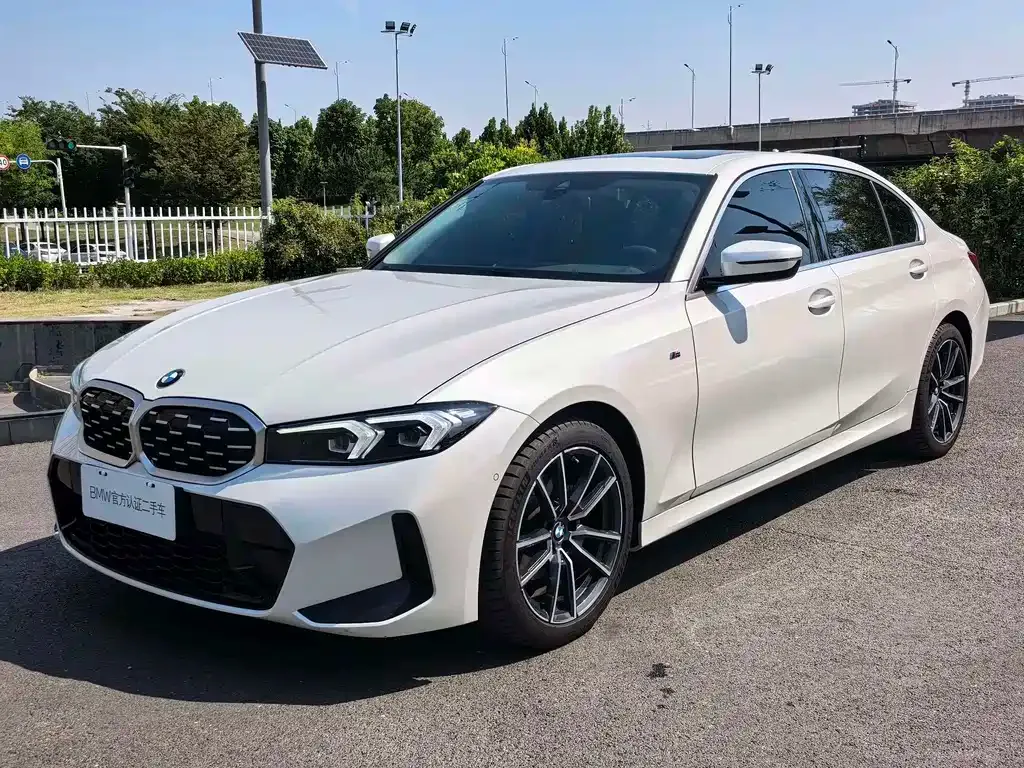 BMW 3 Series — фото 1